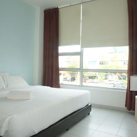 Sun Inns Hotel Laksamana Малакка Экстерьер фото