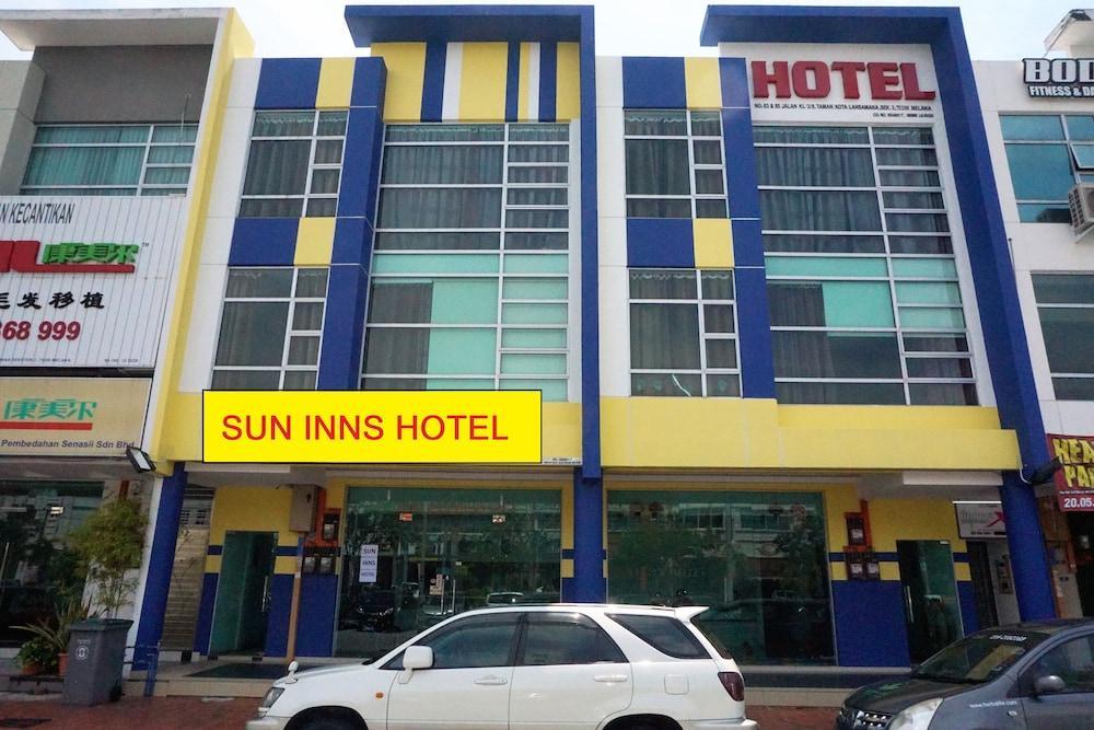 Sun Inns Hotel Laksamana Малакка Экстерьер фото